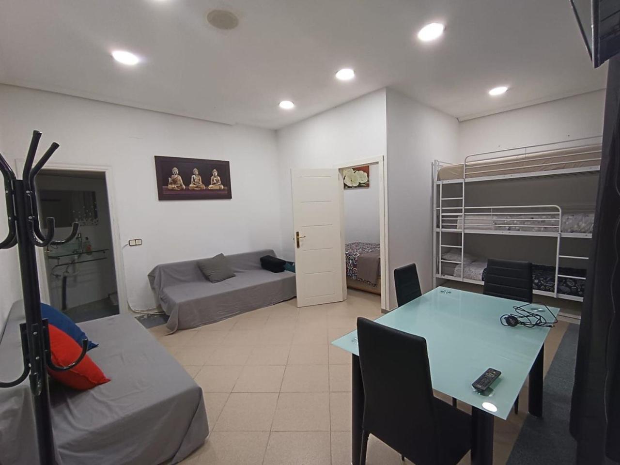 Parsa Residencial House Hotel Madrid Buitenkant foto