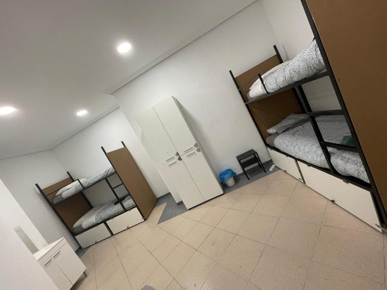 Parsa Residencial House Hotel Madrid Buitenkant foto