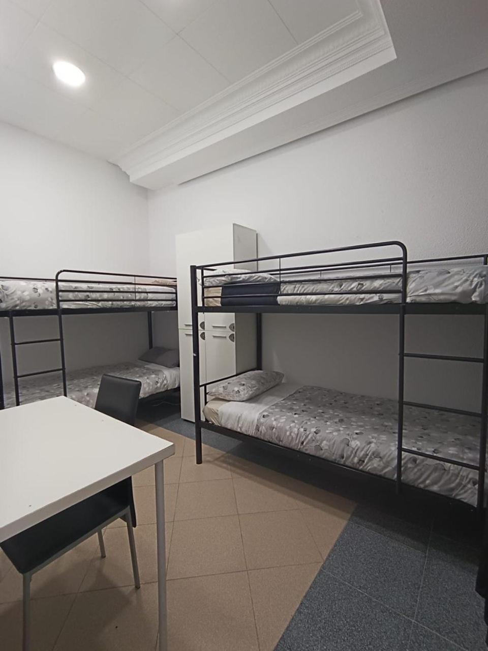 Parsa Residencial House Hotel Madrid Buitenkant foto