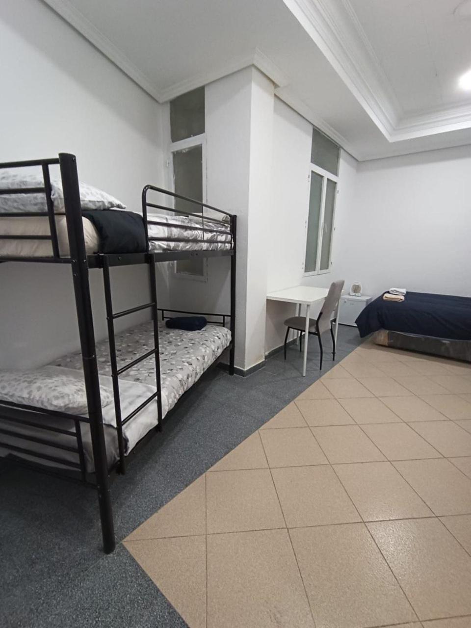 Parsa Residencial House Hotel Madrid Buitenkant foto