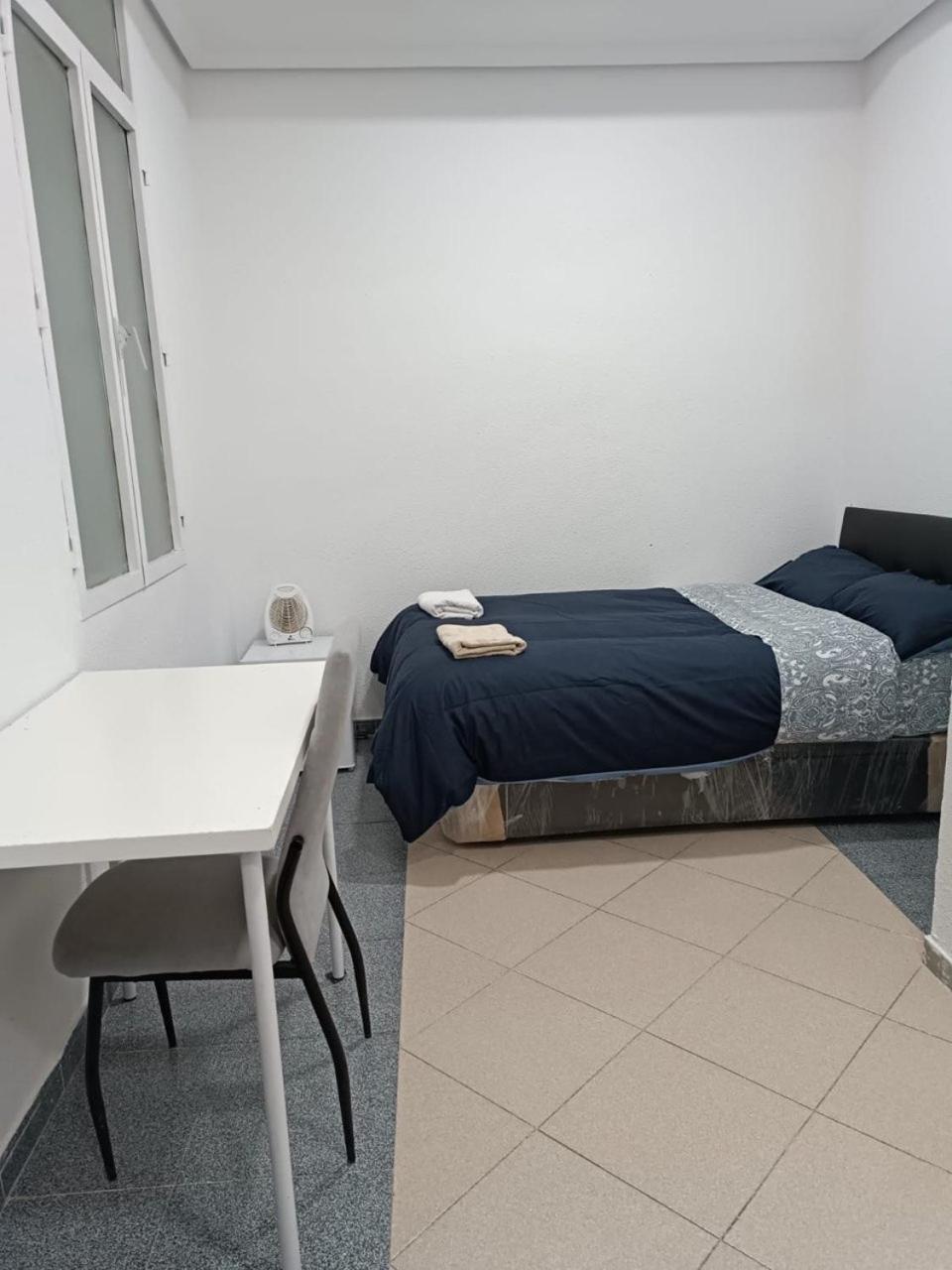 Parsa Residencial House Hotel Madrid Buitenkant foto