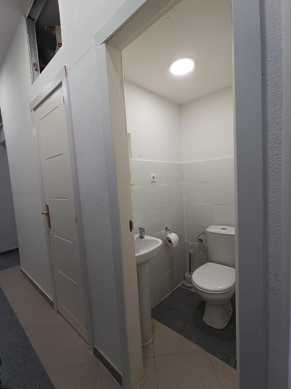 Parsa Residencial House Hotel Madrid Buitenkant foto